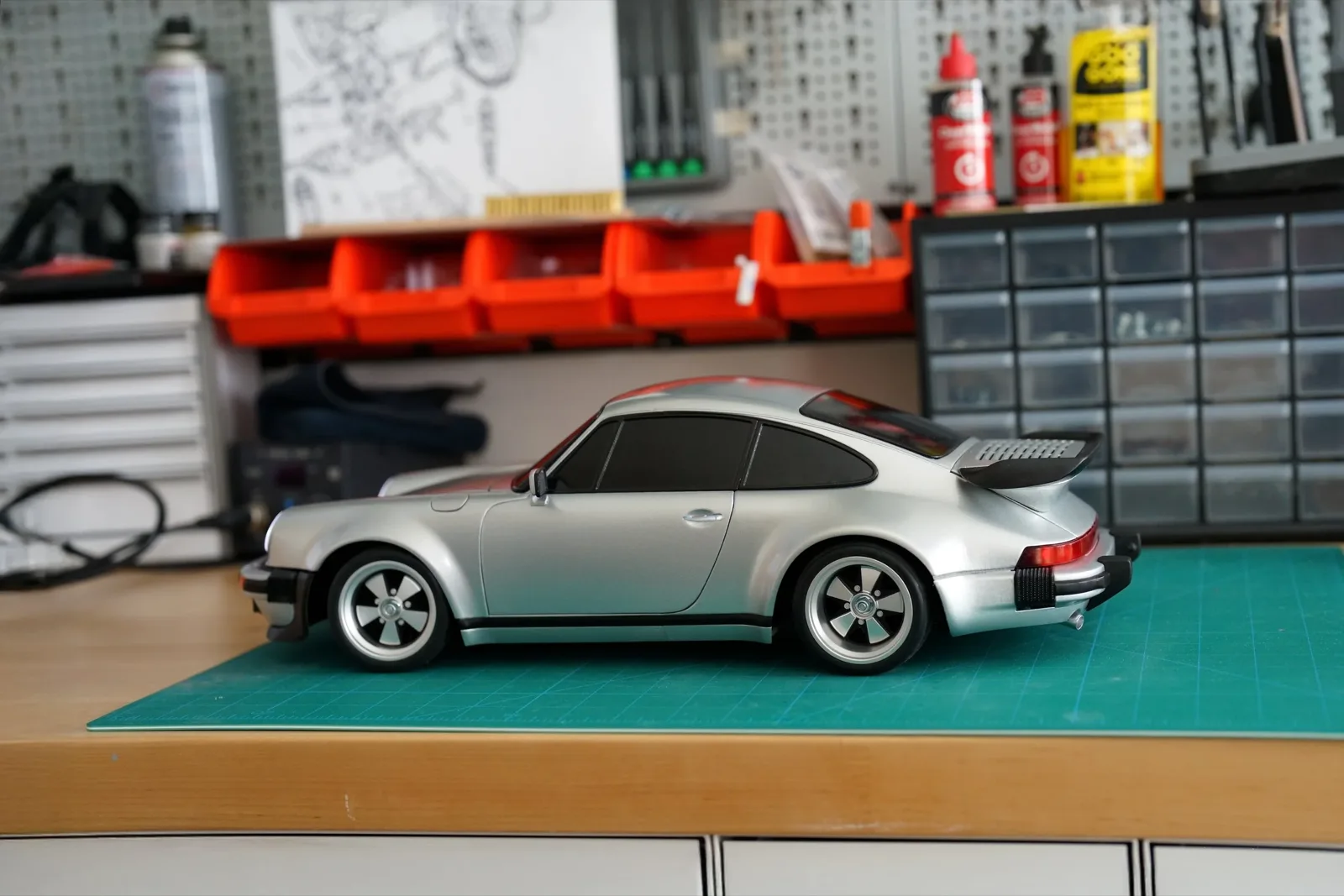 3D printed RC car build by a community maker