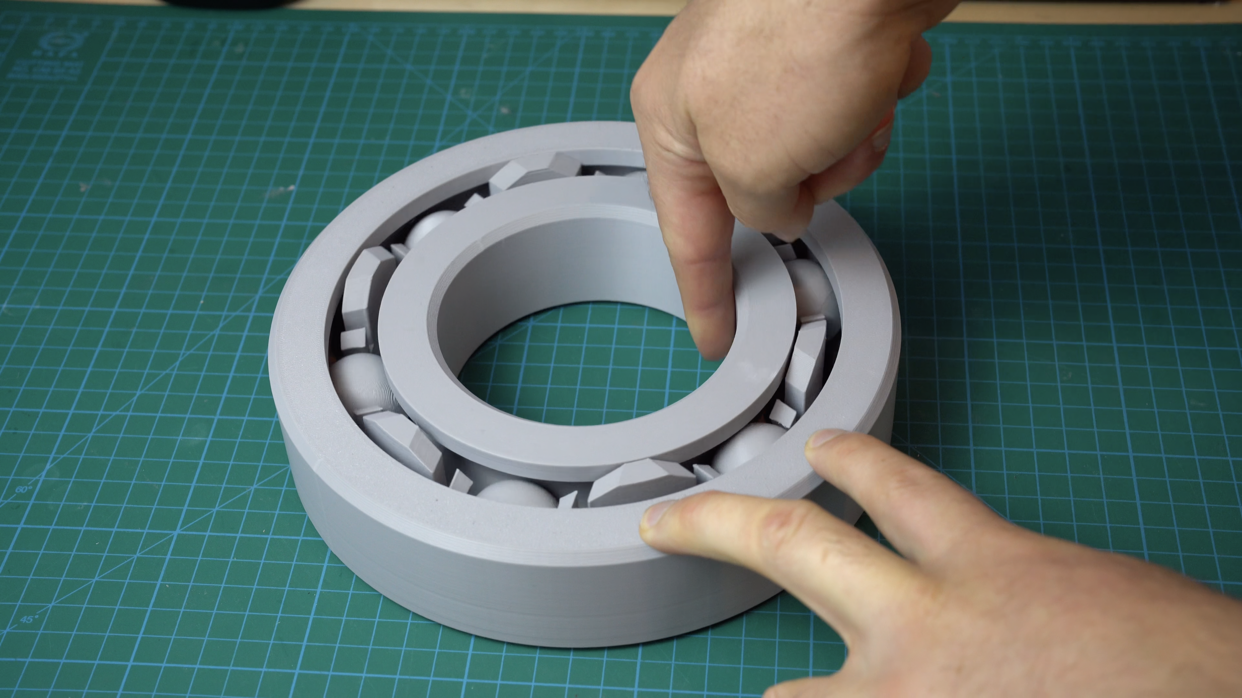 Projects - Mega-Bearing - Make it stand out